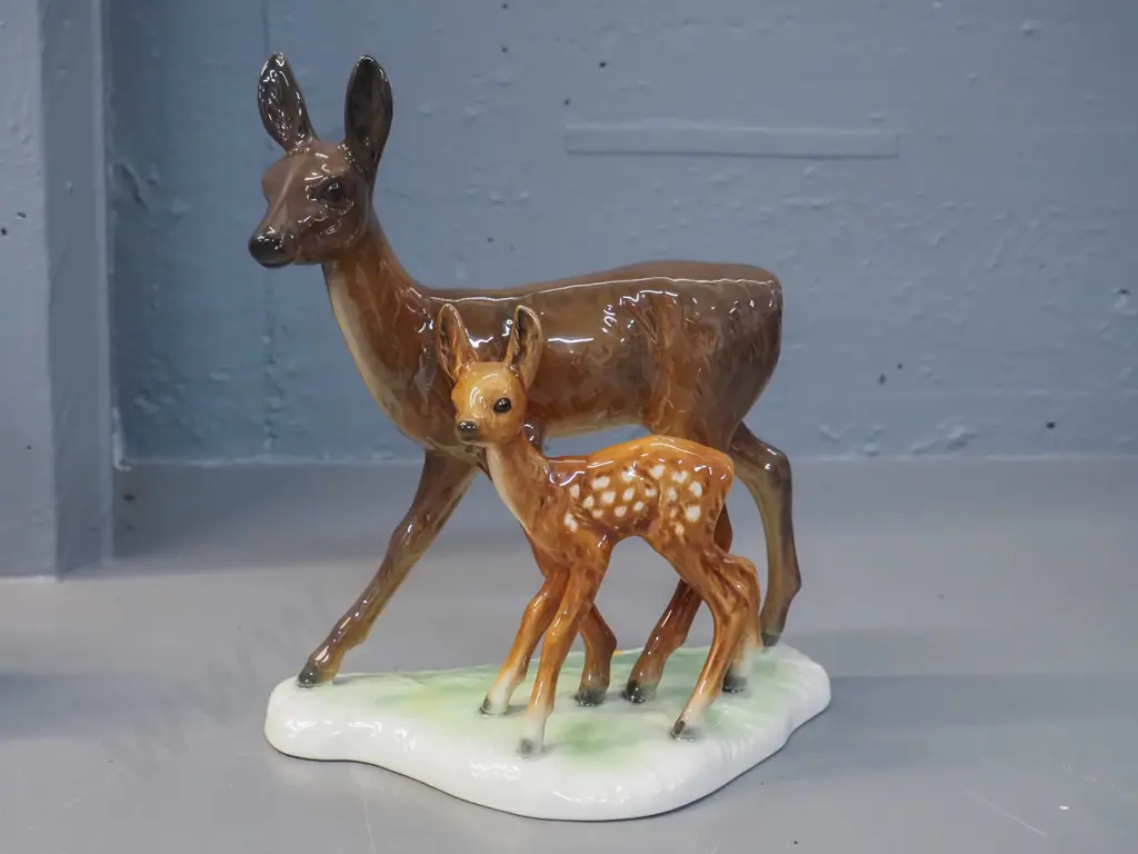 German porcelain deer and fawn figurine H230 W210 Image 1++