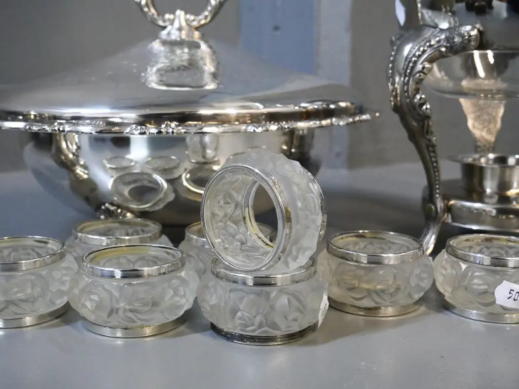 silver plated ware - carafe on warmer stand H360, lidded vege, 8 frosted depression glass napkin rings, salt & pepper Image 1++