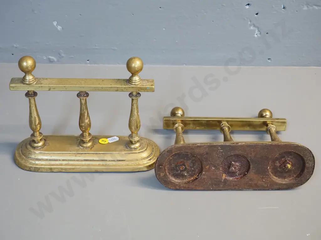 pair of small solid brass andirons / fire dogs - H-170 L-210 Image 1++