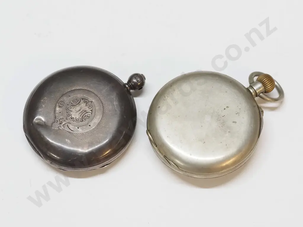2 silver pocket watches both need attention Image 1++