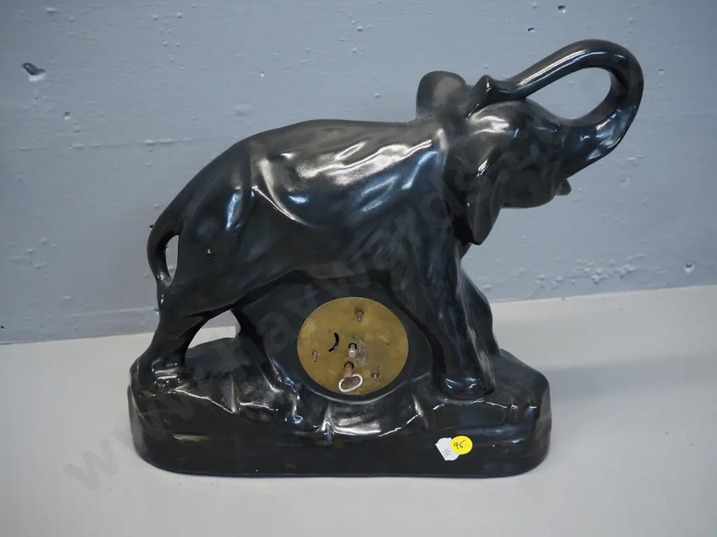 German porcelain elephant mantel clock with brass clock housing - make is Wall or Walt H270 L340 Image 1++