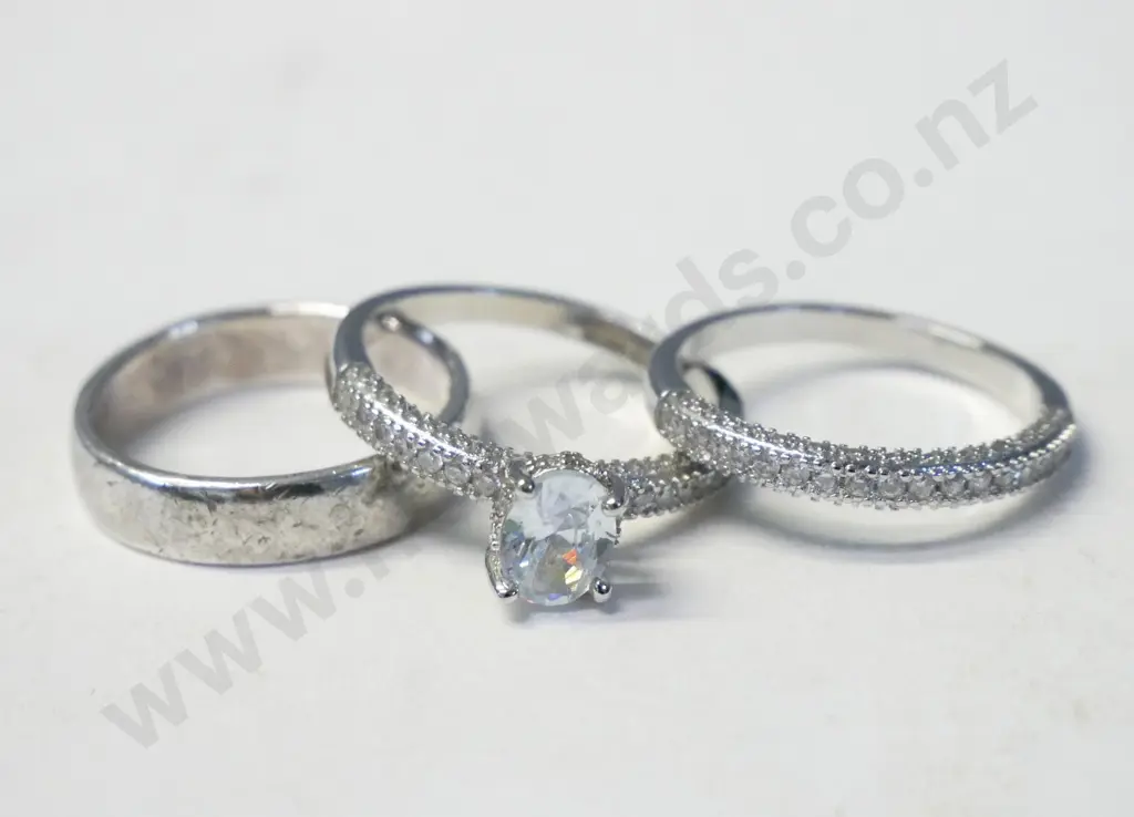 silver 3 ring set stamped 925 Image 1++