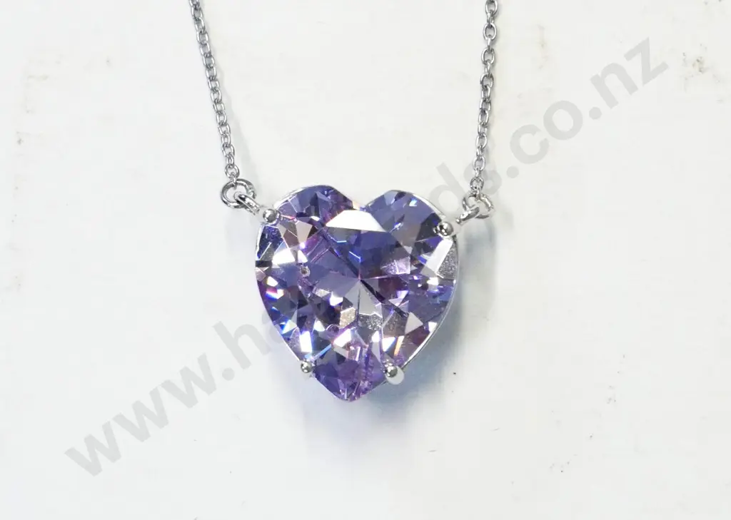 cz heart necklace on chain both stamped 925 Image 1++