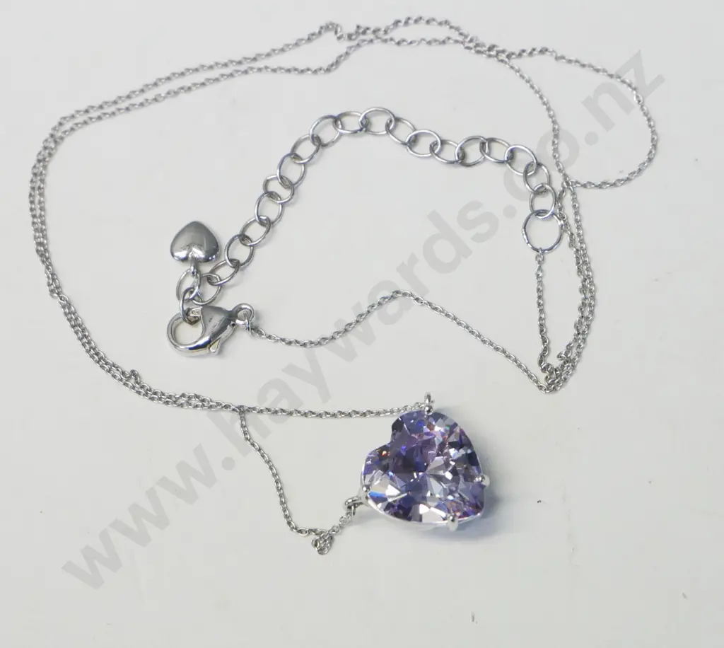 cz heart necklace on chain both stamped 925 Image 1++