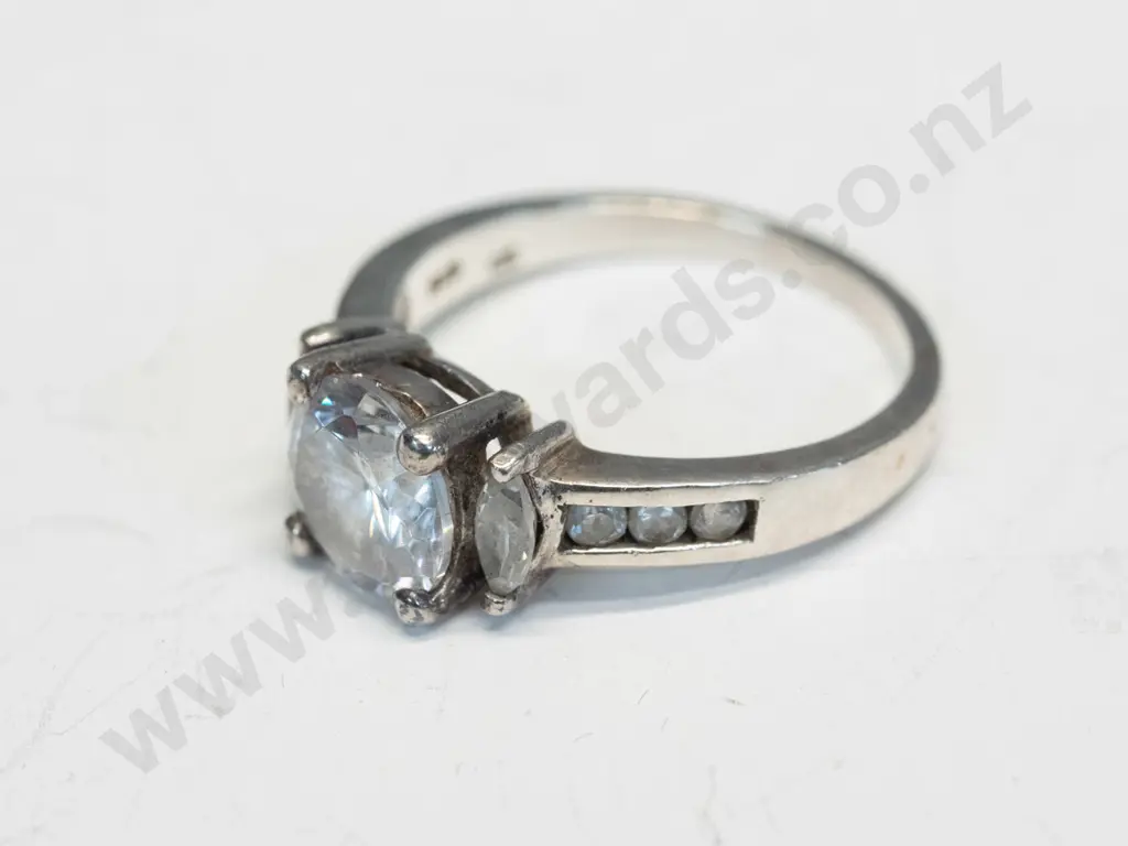 silver cz dress ring stamped 925 Image 1++