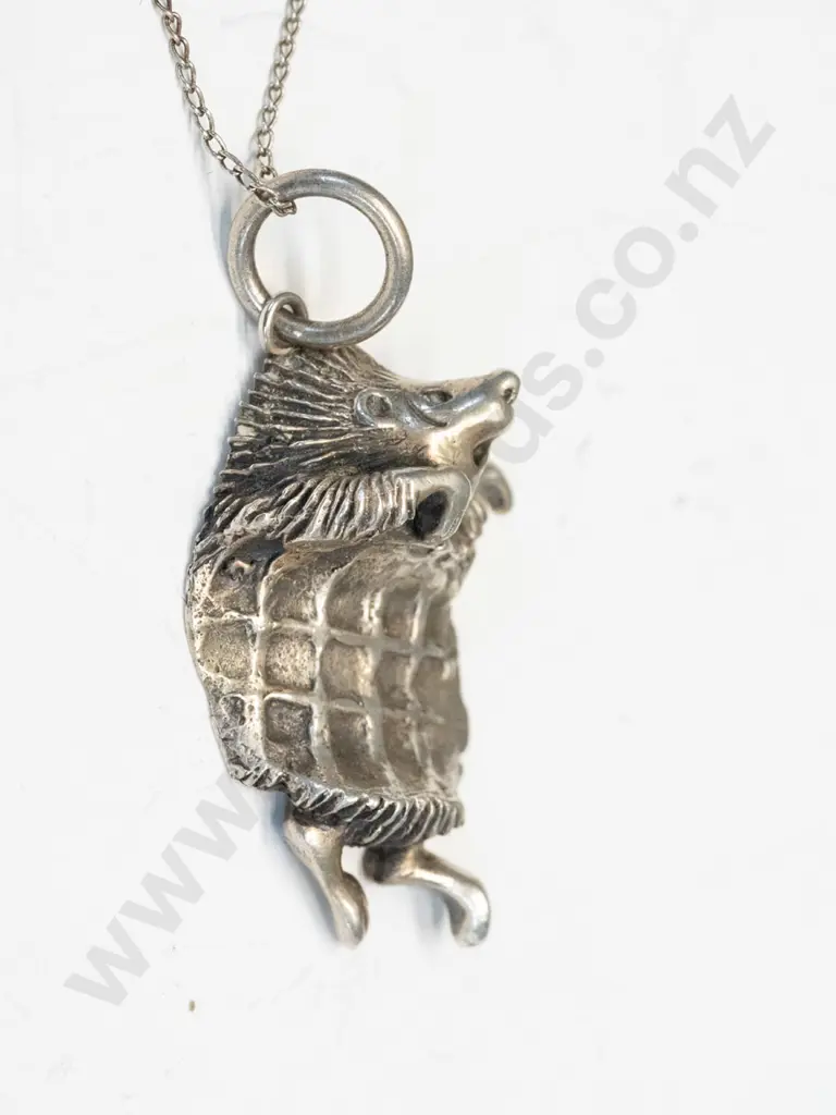 silver hedgehog necklace stamped stg Image 1++