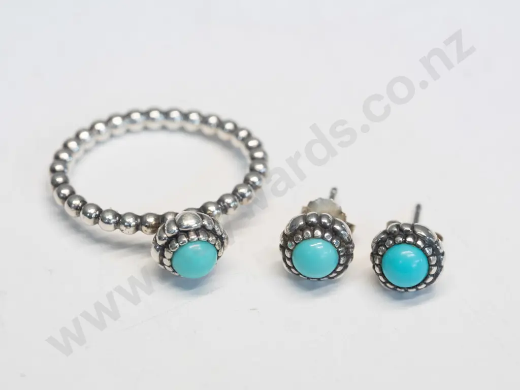 silver turquoise ring & earrings stamped 925 Image 1++