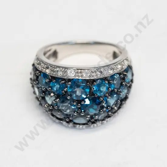 silver blue stone & cz dress ring stamped 925