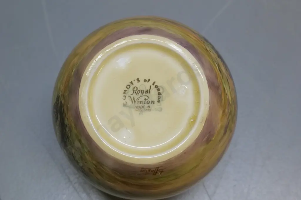 Grimwades Royal Winton game bird tobacco jar Image 1++