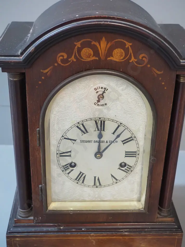 vintage Stuart Dawson & Co. chiming mantel clock with inlay decoration, key and pendulum H350 W255 Image 1++