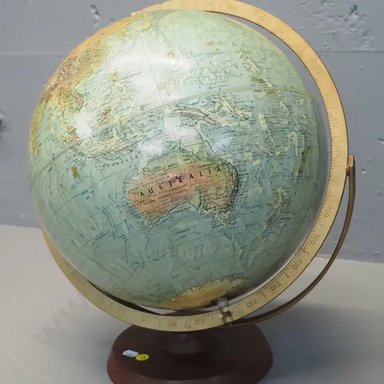 Reader's Digest world globe on wooden base H420