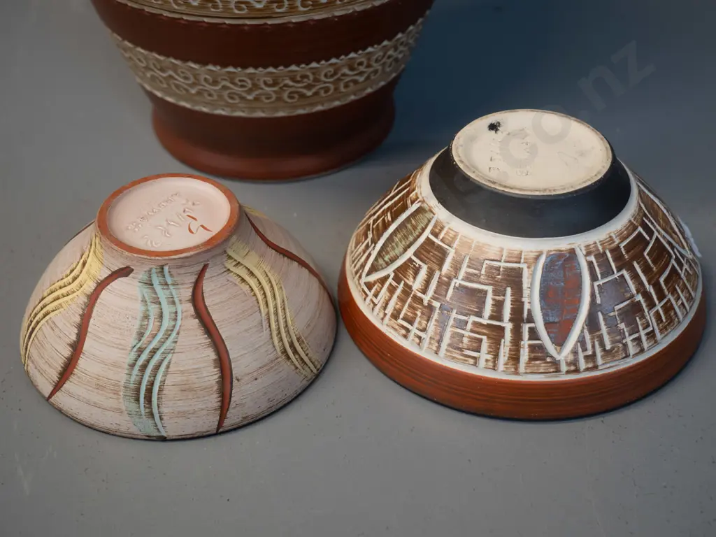 3 pieces of German pottery w/ incised sgraffito patterns - 2 bowls and vase H-310 Image 1++