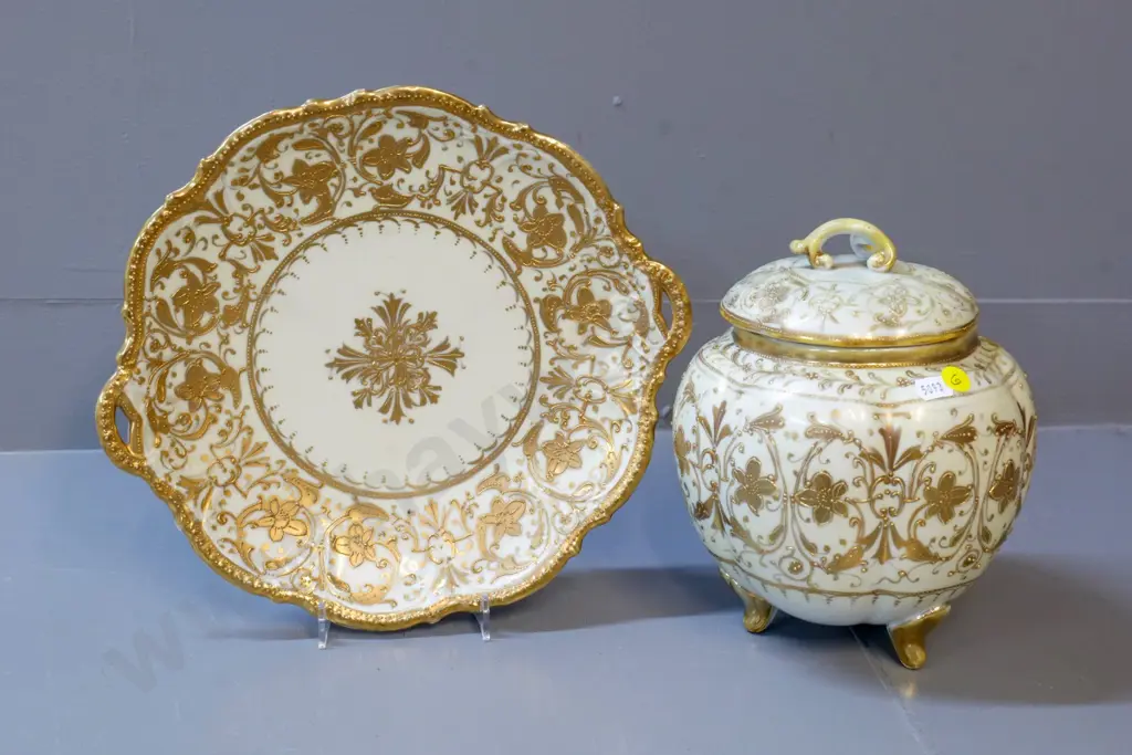 vintage Japanese heavily gilded plate D-290 and 3-footed cover pot H-230 Image 1++