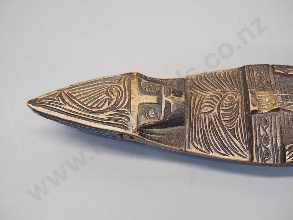 carved wood ornamental 2-stringed musical instrument - Pacific Island or southeast asia? L-680 Image 1++