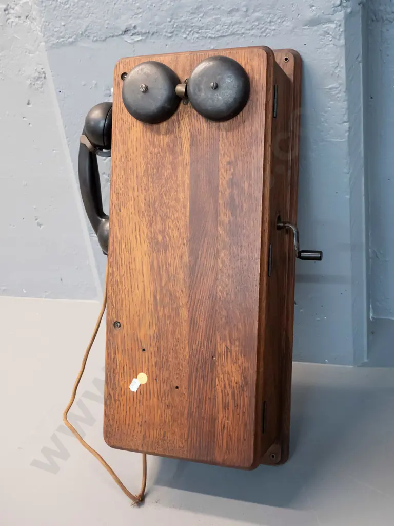 vintage oak-cased wall mount hand-crank telephone H570 W240 D140 Image 1++