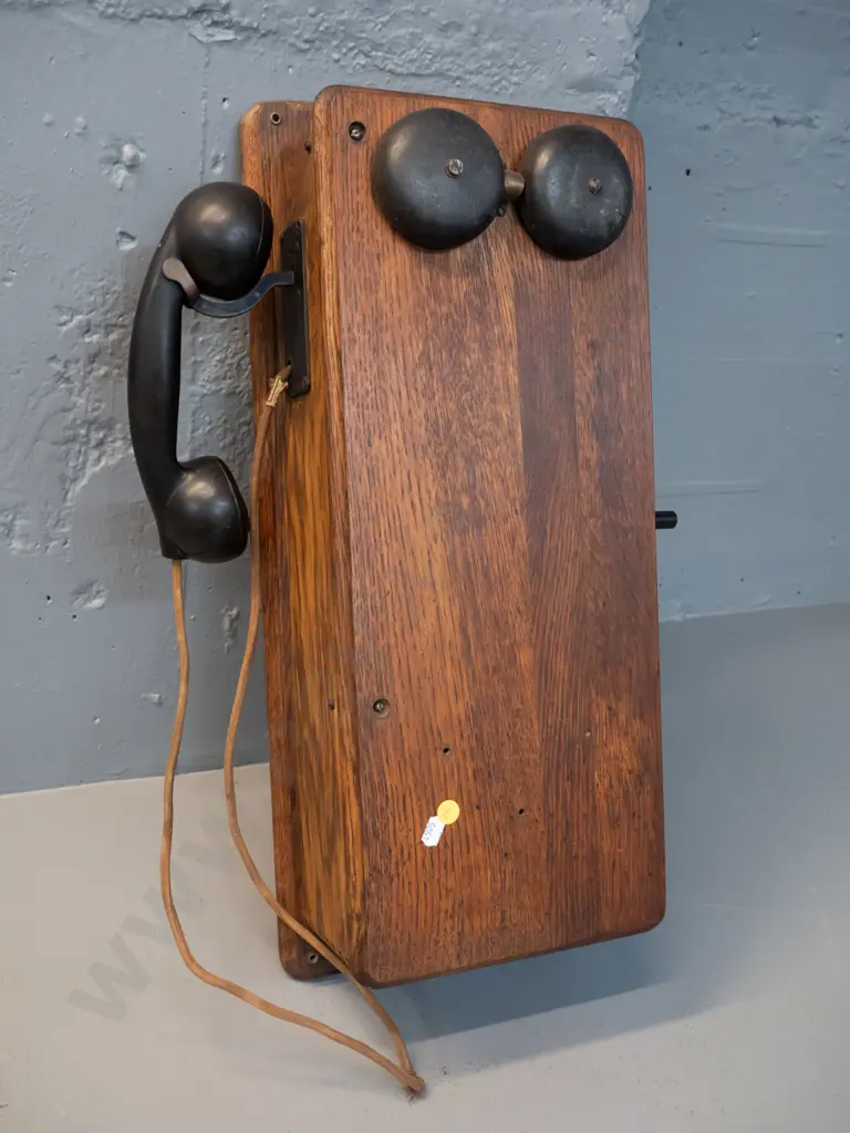 vintage oak-cased wall mount hand-crank telephone H570 W240 D140 Image 1++