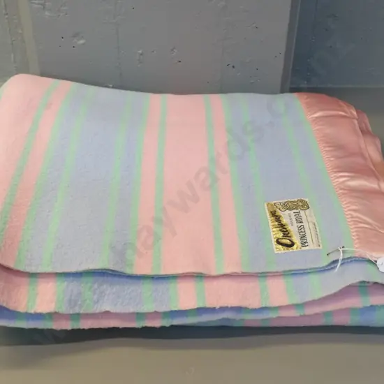 Onehunga Princess Royal queen size woollen blanket