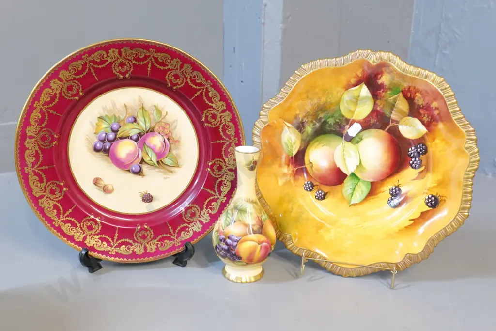 Aynsley Autumn Gold plate D-260 & Orchard Gold vase, Caverswell fruit plate Image 1++