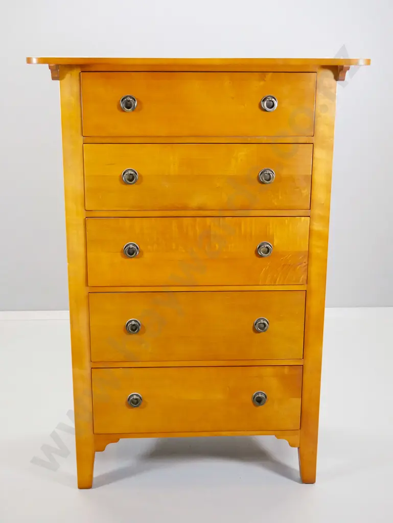 contemporary 5-drawer kauri chest with brass ring handles H1360 W950 D500 Image 1++