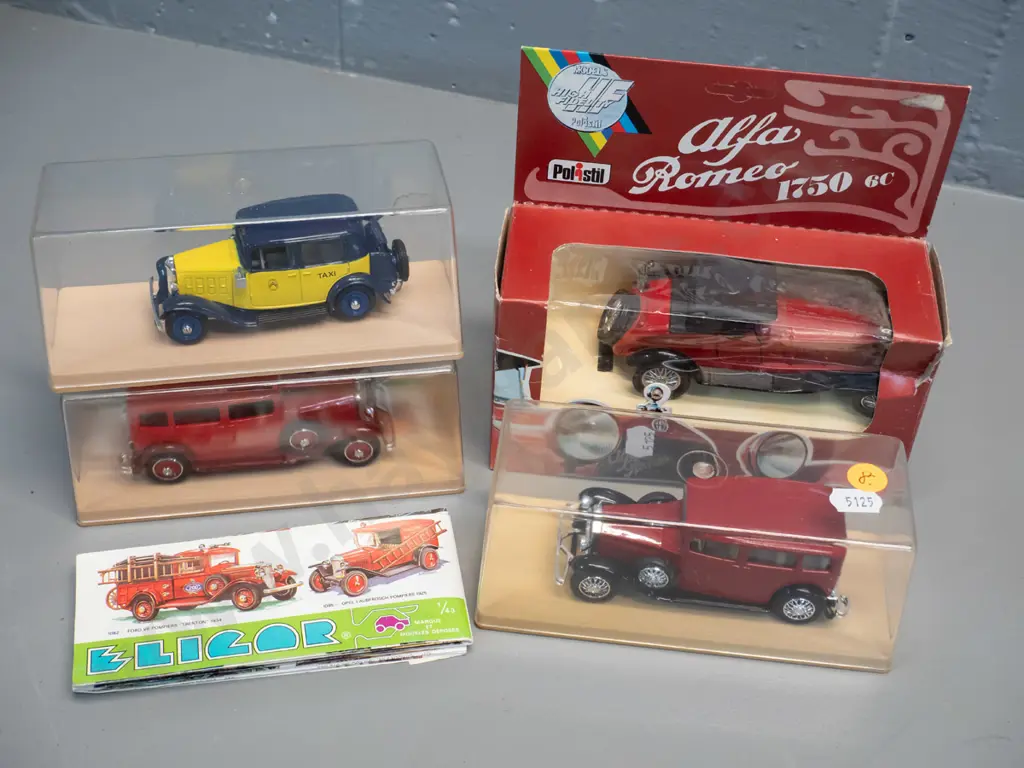4 model vintage vehicles in original packaging: 3 Ligor and a Polistil Alfa Romeo Image 1++
