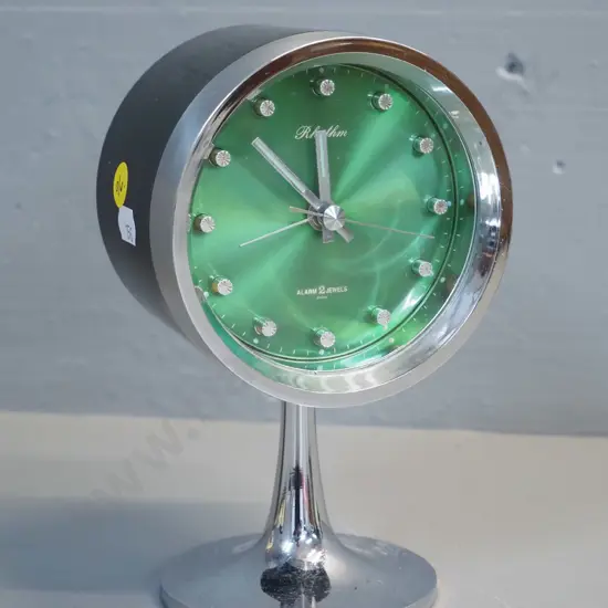 retro Rhythm wind-up plastic and chrome cased clock - plastic cover for adjustment knob missing, some pitting H180