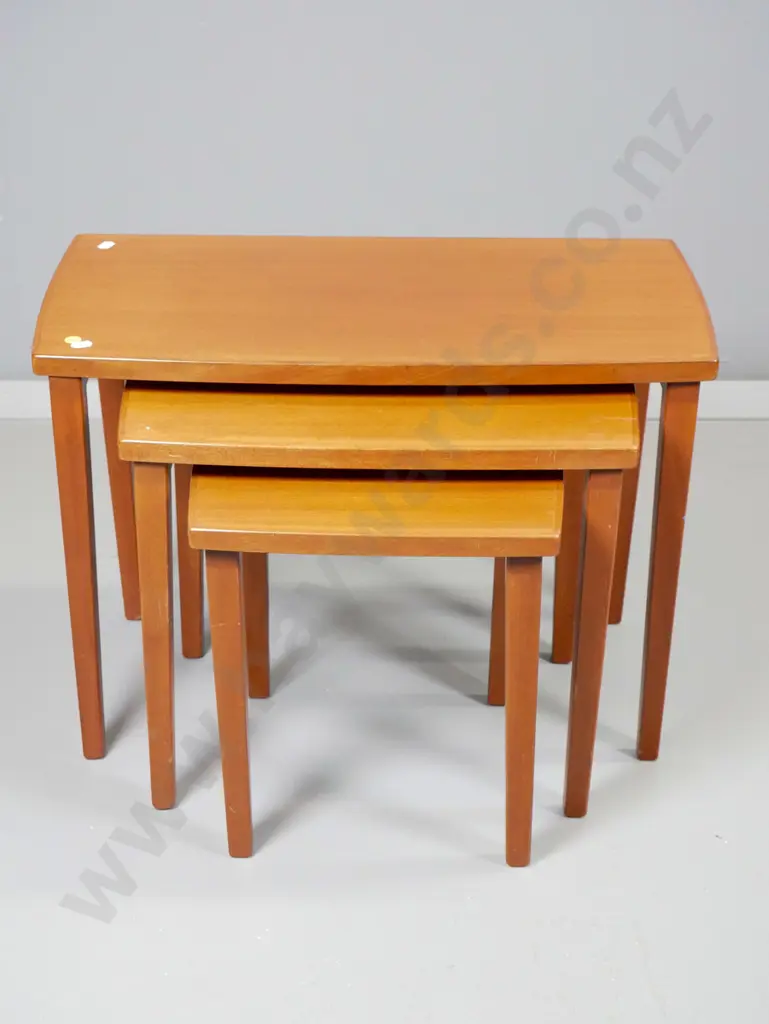 mid-century mahogany set of 3 nesting tables - largest is H420 W600 D300 Image 1++