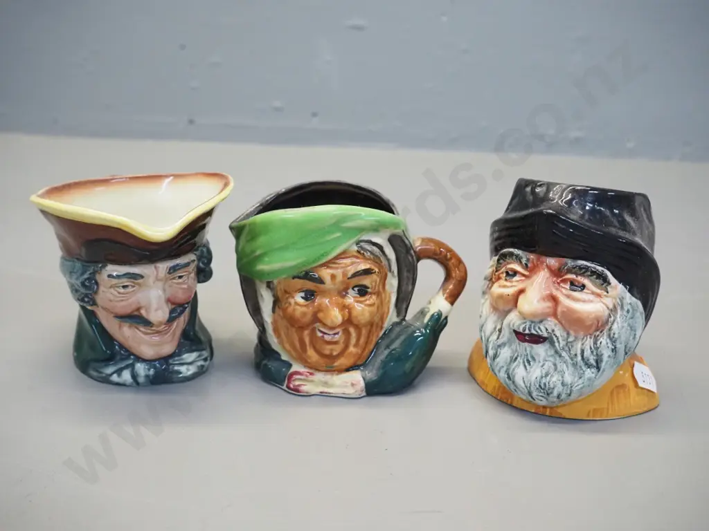 3 character jugs - Royal Doulton Dick Turpin, one Shorter and one Japanese - each approx H-100 Image 1++