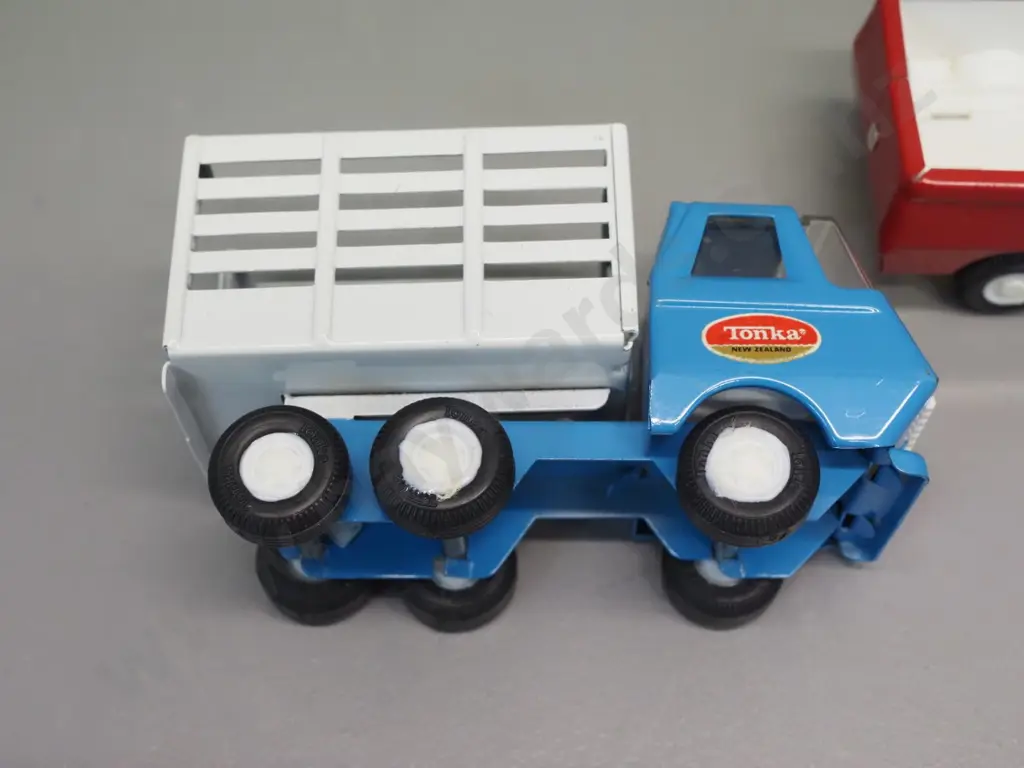 3 retro Tonka toy trucks - 2 utes with some glue residue on tyres and wheels and a farm truck L-120 Image 1++