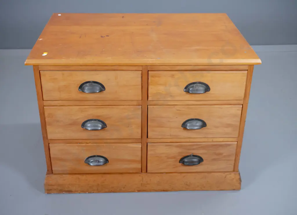 vintage kauri 6-drawer low chest / office cabinet with metal cup handles - polish needs work H580 W810 D570 Image 1++