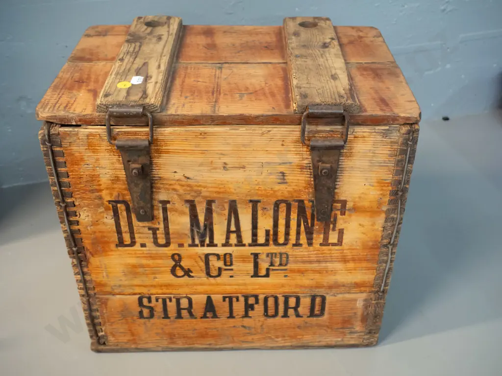 wooden syphon bottle crate with hinged lid - marked DJ Malone Stratford and British Syphon Co H340 W360 D240 Image 1++