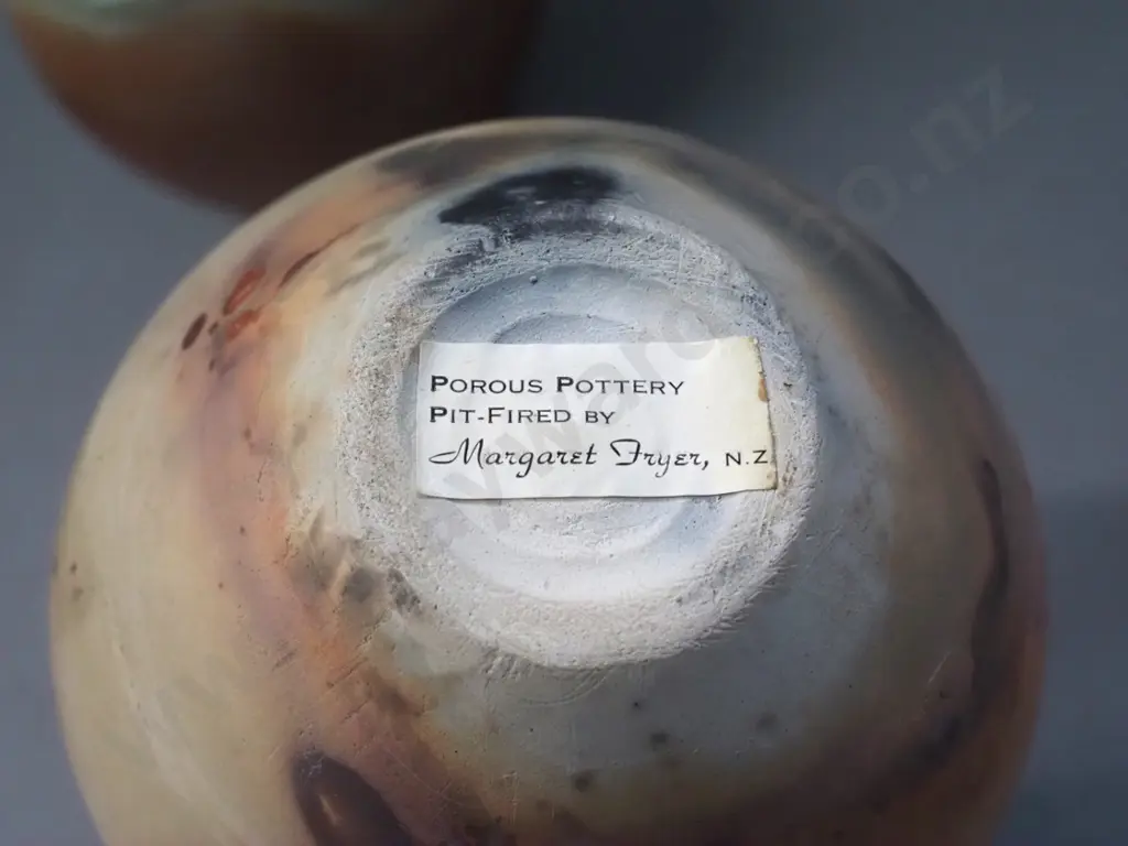 Margaret Fryer pit-fired New Zealand studio pottery vase and a German pottery vase H-200 Image 1++