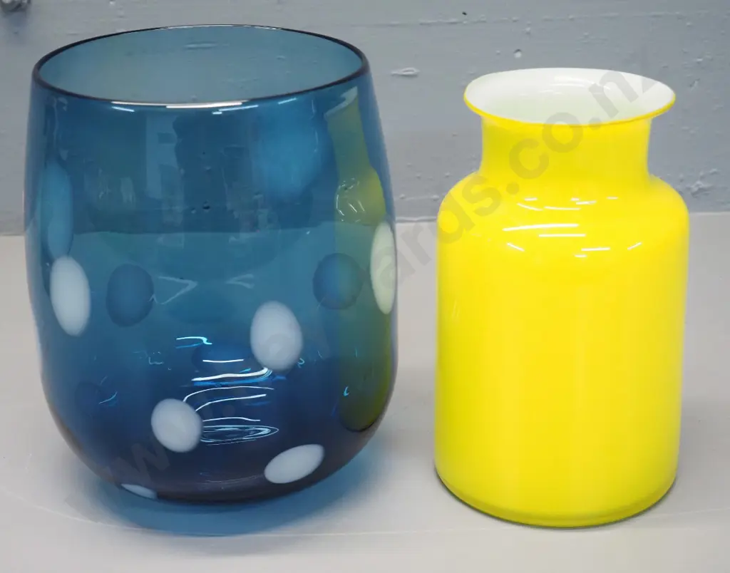 2 coloured glass vases - blue with white spots H-230 Diameter 200 & yellow with white lining Image 1++