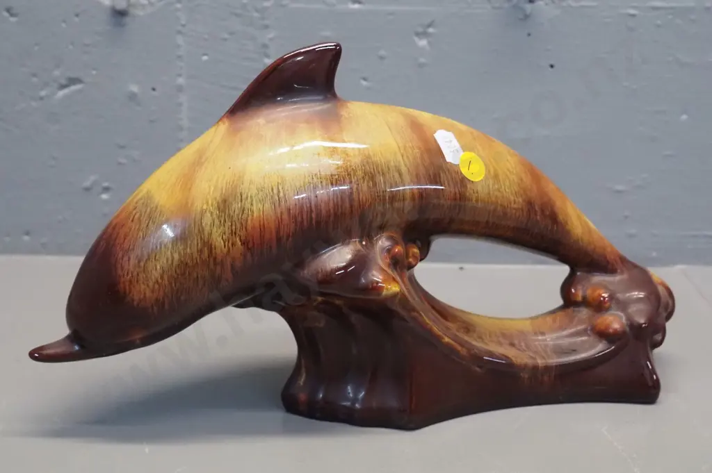 Blue Mountain gold and brown dolphin figurine - some residue near tail H-180 L-320 Image 1++