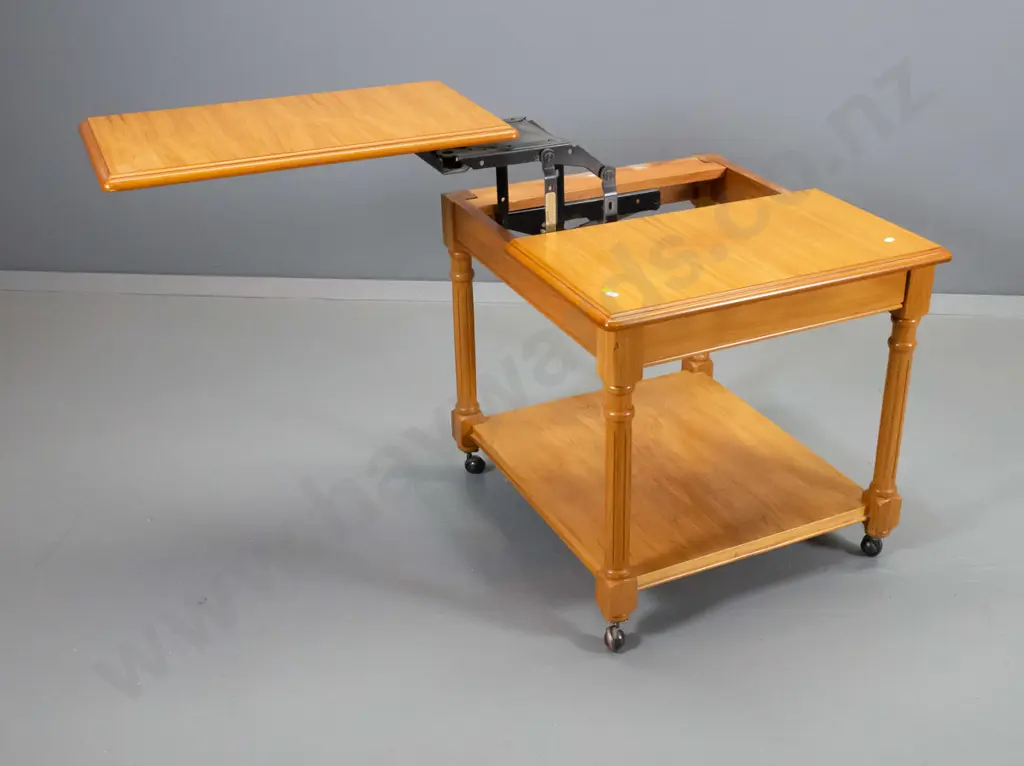 rimu table with fold-out swivel leaf on metal frame, on casters with lower shelf H-550 H-700 up W-640 L-570 Image 1++