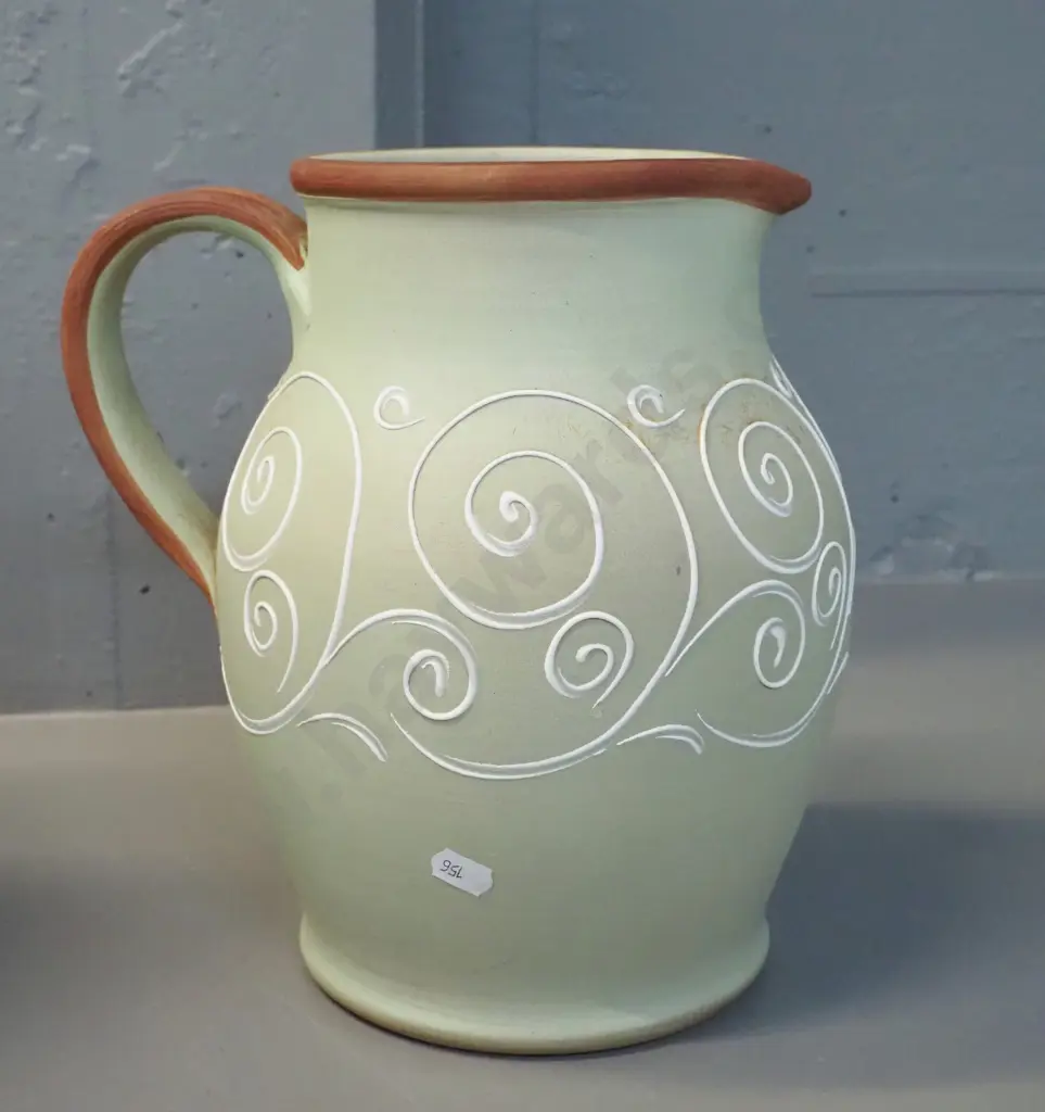 large Denby matte glaze with applied swirls jug H-270 Image 1++