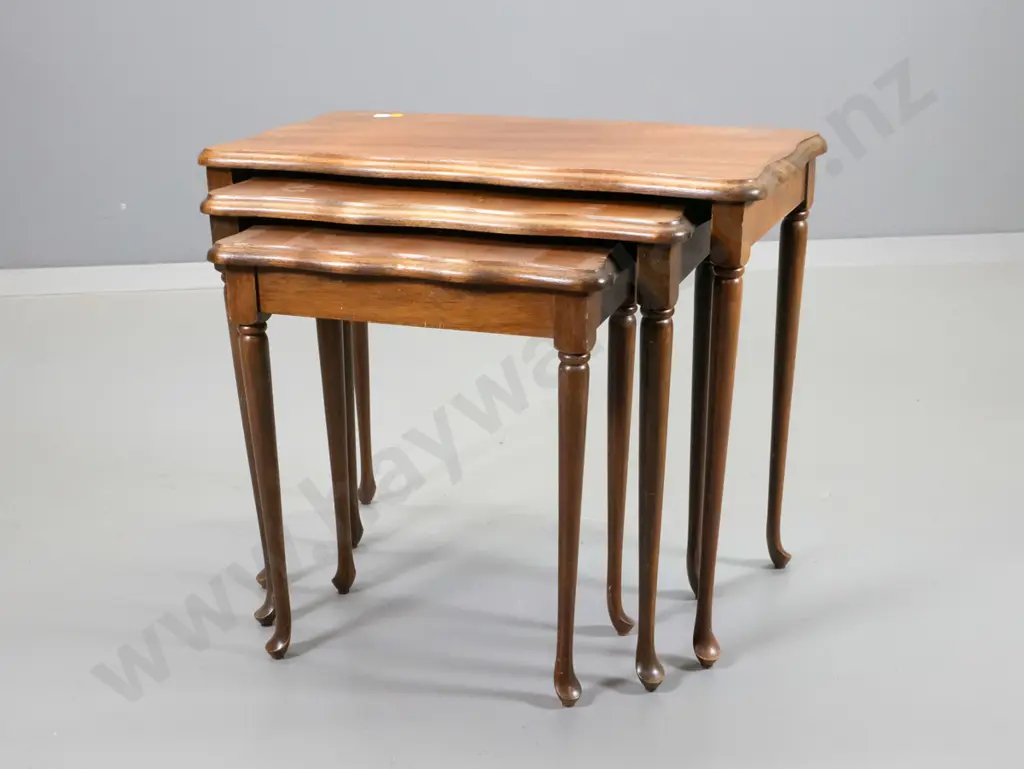 reproduction set of 3 cab leg mahogany nesting tables - some fading / staining - largest is H450 W530 D280 Image 1++