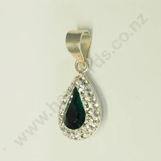 silver cz/emerald necklace stamped 925 no chain