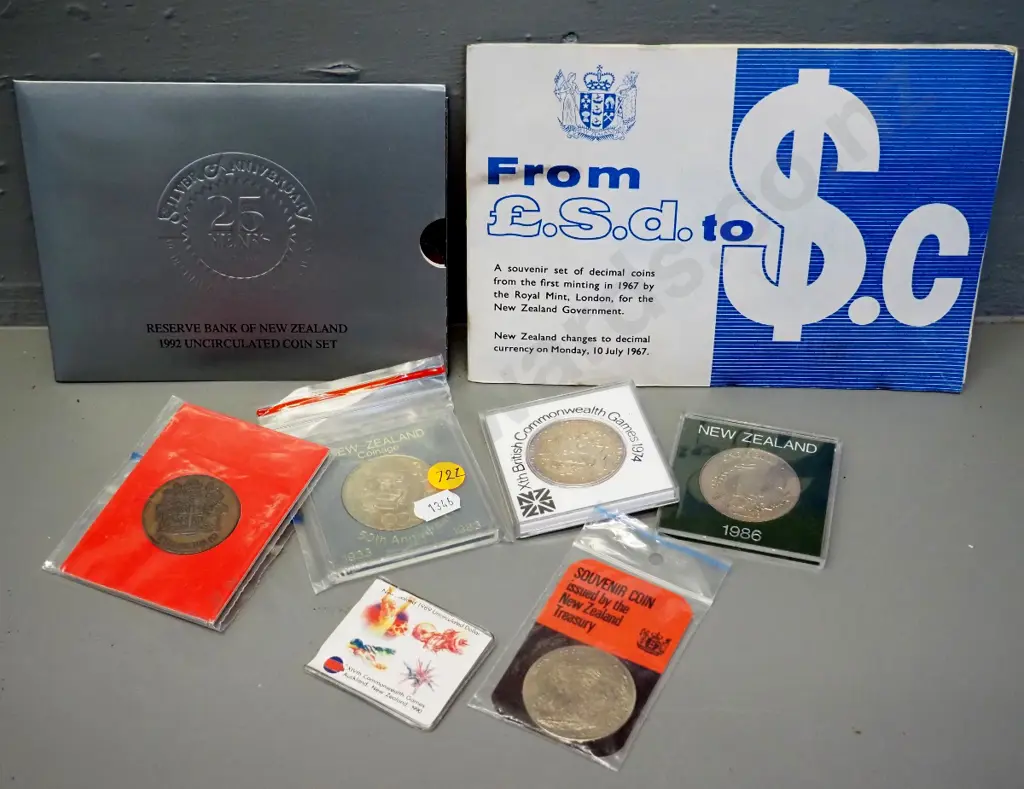 New Zealand collector coins - 1974 Commonwealth Games crown, 1986 dollar, 1967 uncirculated set, etc. Image 1++