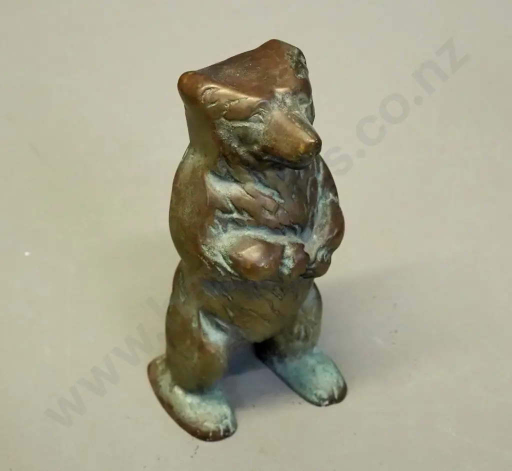 small heavy solid cast brass bear figure H-150 Image 1++