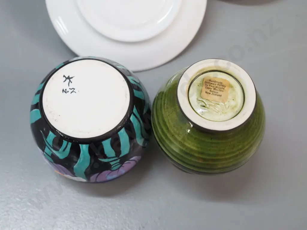 2 NZR 2008 Main Trunk Line Centenary cups & saucers (Crown Lynn Malaysia) & a Paul Welsh and 1 other NZ pottery vase Image 1++