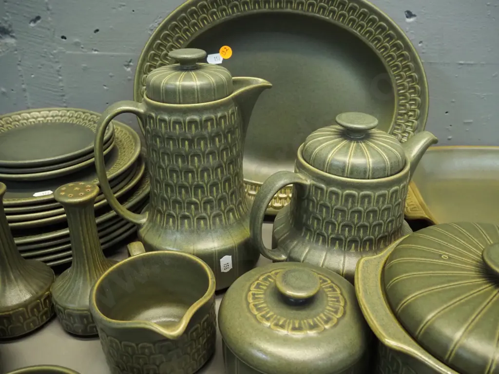 assorted retro Wedgwood 'Cambrian' dinner and oven ware - coffee & tea pot, casseroles, etc fleck to sugar bowl & 1 bowl Image 1++