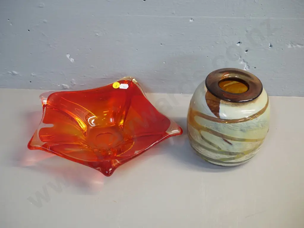 2 art glass items - heavy orange and clear bowl D280 - some marks & scratches - and a multi-colour vase Image 1++