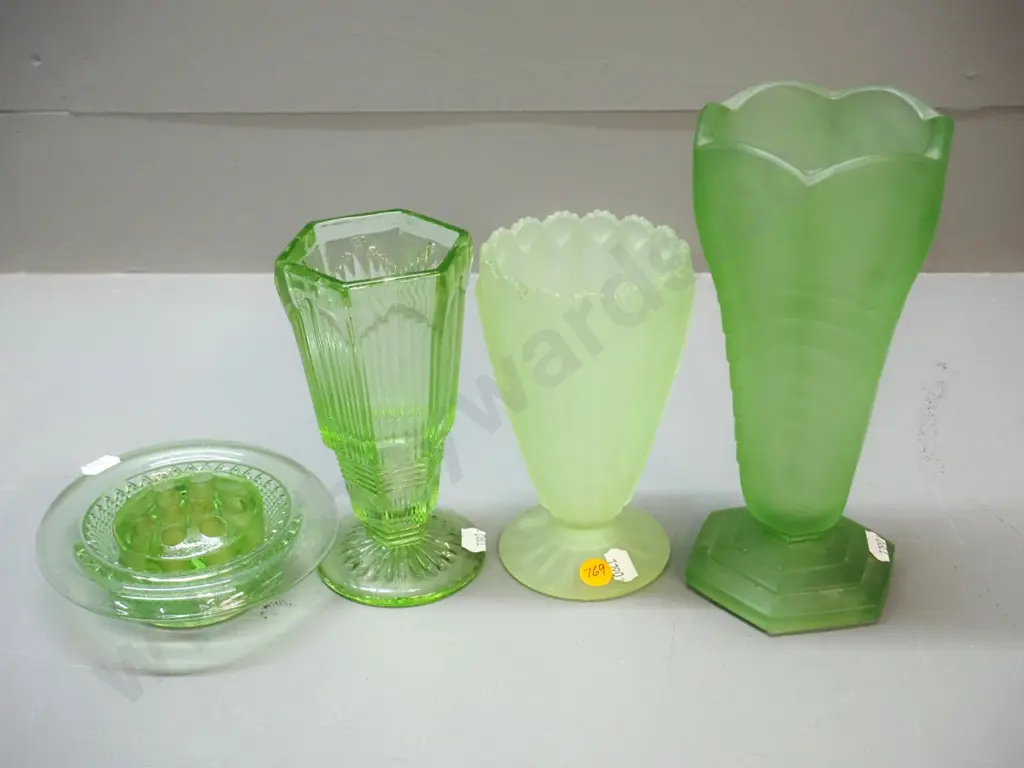 4 green depression glass items - frosted uranium glass vase H150, small rose bowl, two other vases Image 1++