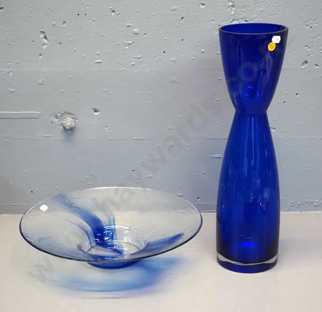 2 art glass items - cobalt blue large vase H-420 and a blue and clear bowl Image 1++