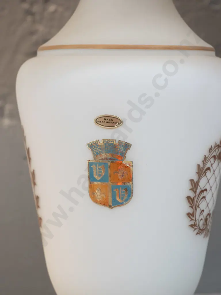 frosted glass with gold pattern table lamp - made in France - damage to shade H-850 Image 1++