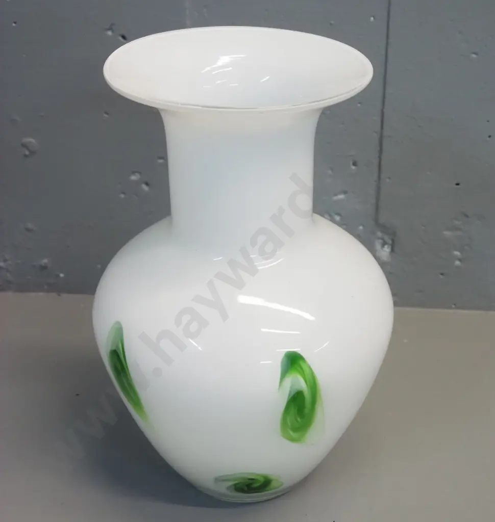 art glass vase - white and green H-270 D-180 Image 1++