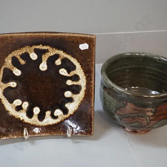 2 New Zealand pottery items - Stan Jenkins Fielding square plate 200x200 and a vase with unknown mark