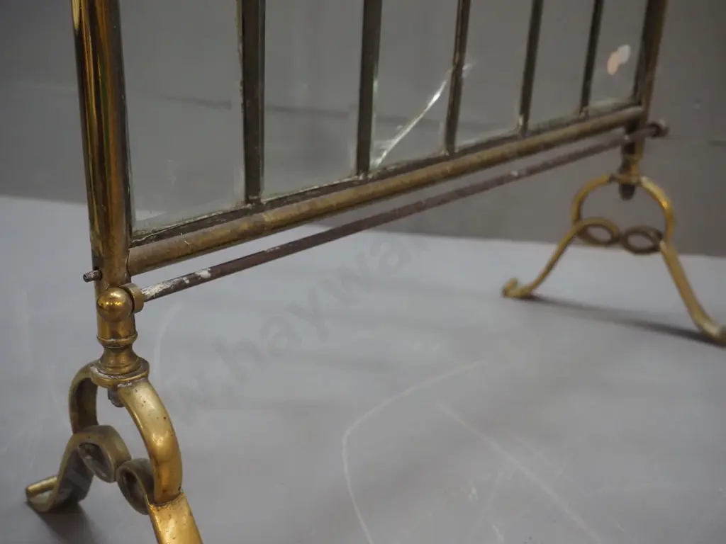 brass fire screen with bevelled leadlight glass panels - one is cracked H-750 W-480 Image 1++