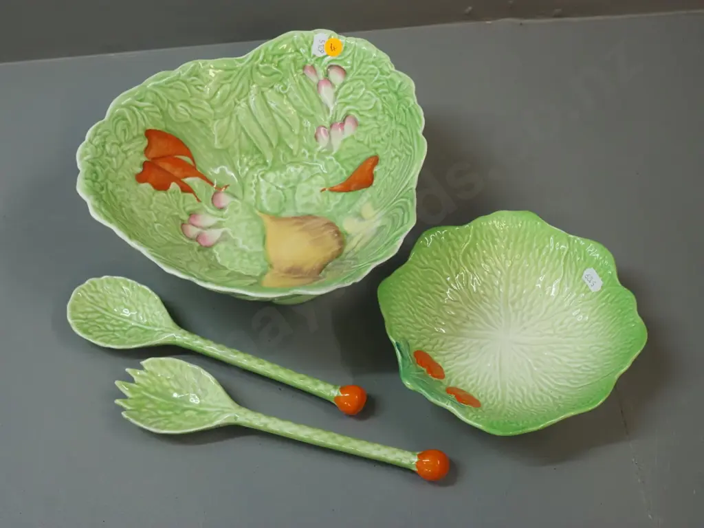 assorted salad ware - Royal Winton salad bowl H110 D240, Midwinter dish & Carlton ware servers Image 1++
