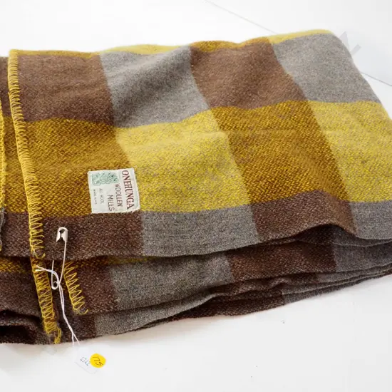 Onehunga New Zealand check woollen blanket - wearing thin in a few small spots